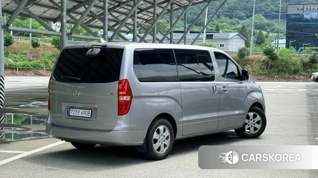 Hyundai The New Grand Starex id 4573921 из Кореи 9