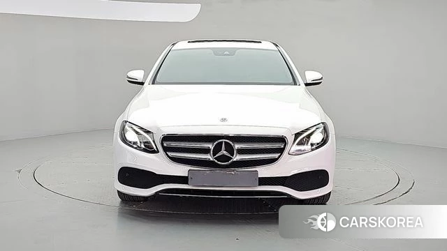 Mercedes-Benz E-Class W213 id 4615529 из Кореи 11