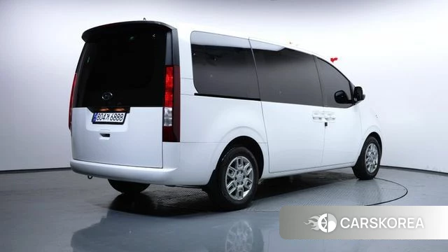 Hyundai Staria id 4360522 из Кореи 12