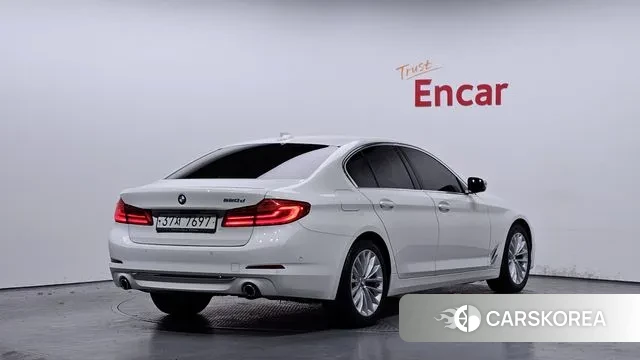 BMW 5 Series (G30) id 3474454 из Кореи 12