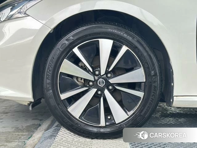 Nissan Teana id 4264190 из Китая 10