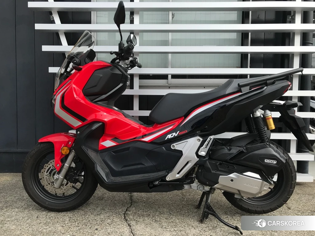 Проданный Honda ADV150 2019 из Японии, фото 2