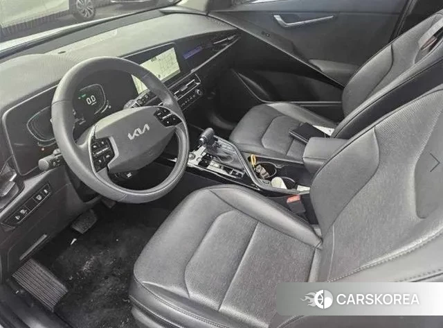 Kia Di Ol Nu Niro 2022 Белый из Кореи, фото 2