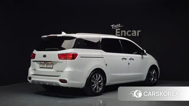 Kia The New Carnival id 3270365 из Кореи 12