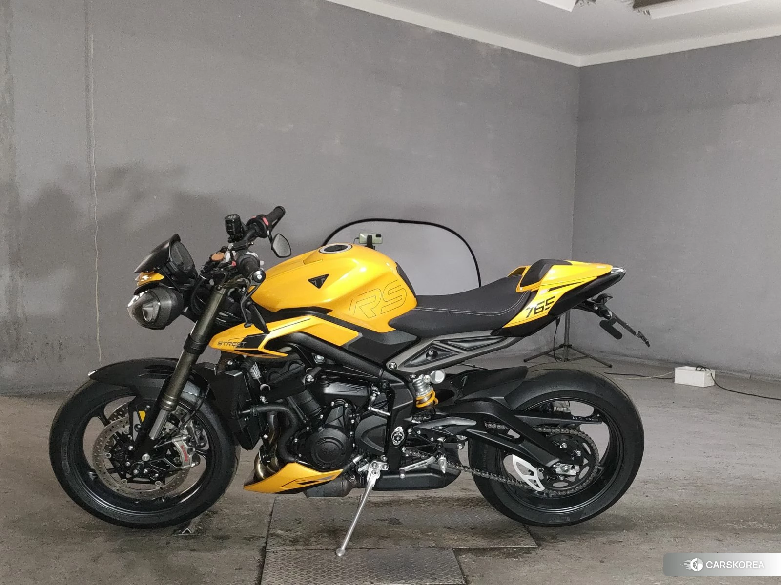 Triumph STREET TRIPLE 765 RS 2025 из Японии