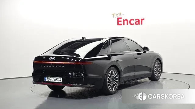 Hyundai Grandeur (GN7) id 3751571 из Кореи 12