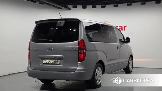 Hyundai The New Grand Starex id 3345105 из Кореи 12