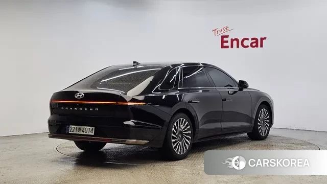 Hyundai Grandeur (GN7) id 3679703 из Кореи 12