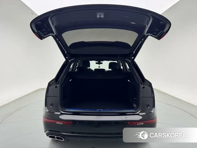 Audi Q5L id 4257822 из Китая 12