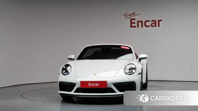 Porsche 911(992) id 4533292 из Кореи 12