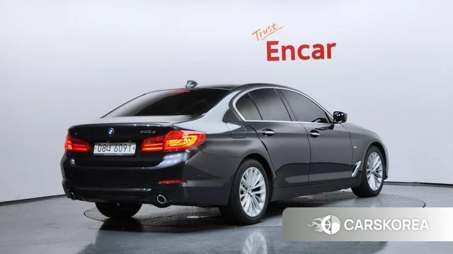 BMW 5 Series (G30) id 4551944 из Кореи 12