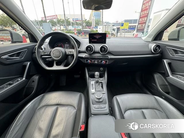 Audi Q2L id 4254393 из Китая 8