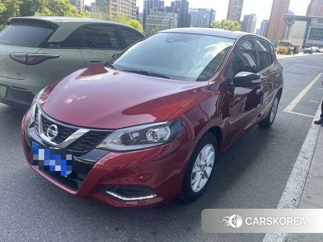 Nissan TIIDA 2025 Красный из Китая, фото 2