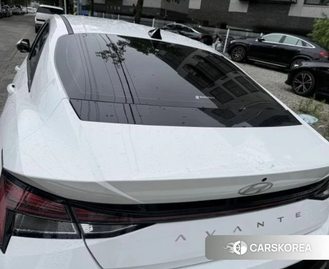Hyundai The New Avante (CN7) 2024 Белый из Кореи, фото 2