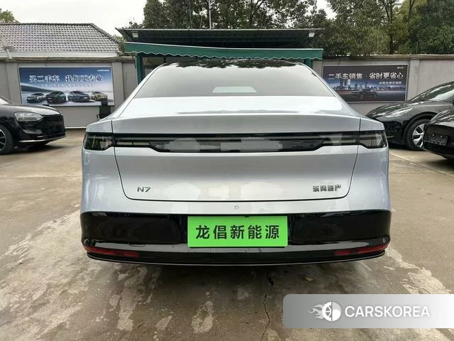 Nissan N7 2025 Серебристо-серый из Китая, фото 2
