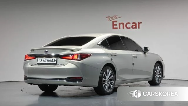 Lexus ES300h 7th generation id 4785466 из Кореи 12