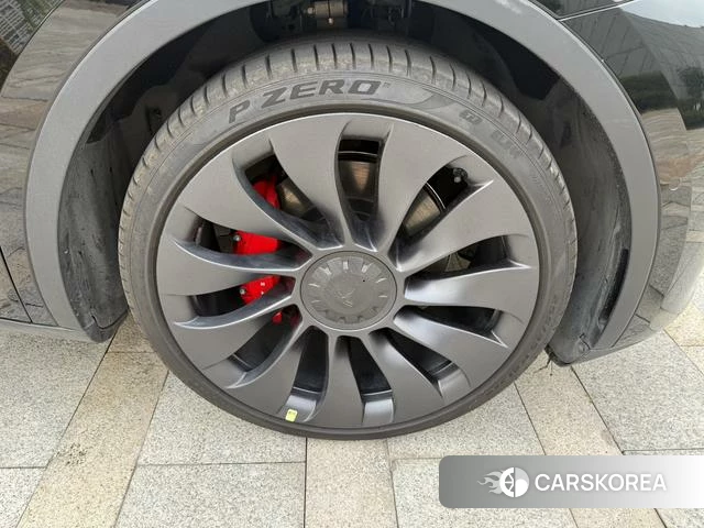Tesla Model Y id 4221880 из Китая 10