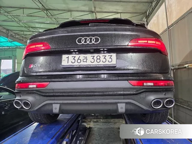 Audi SQ5 (FY) 2023 Черный из Кореи, фото 2