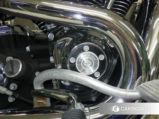 Engine photo
