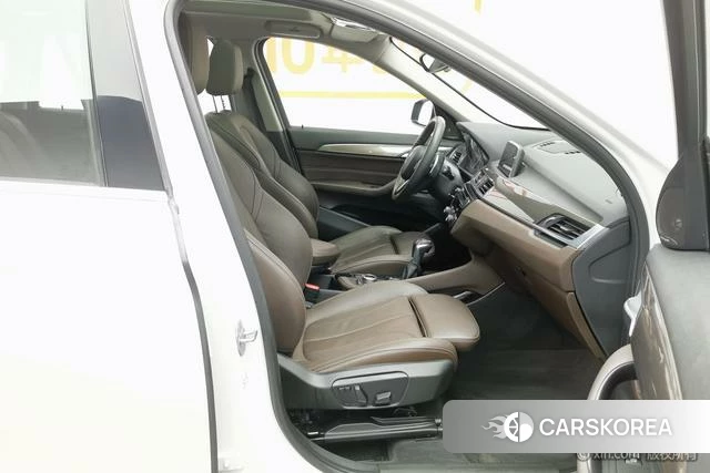 BMW X1 id 4254307 из Китая 12