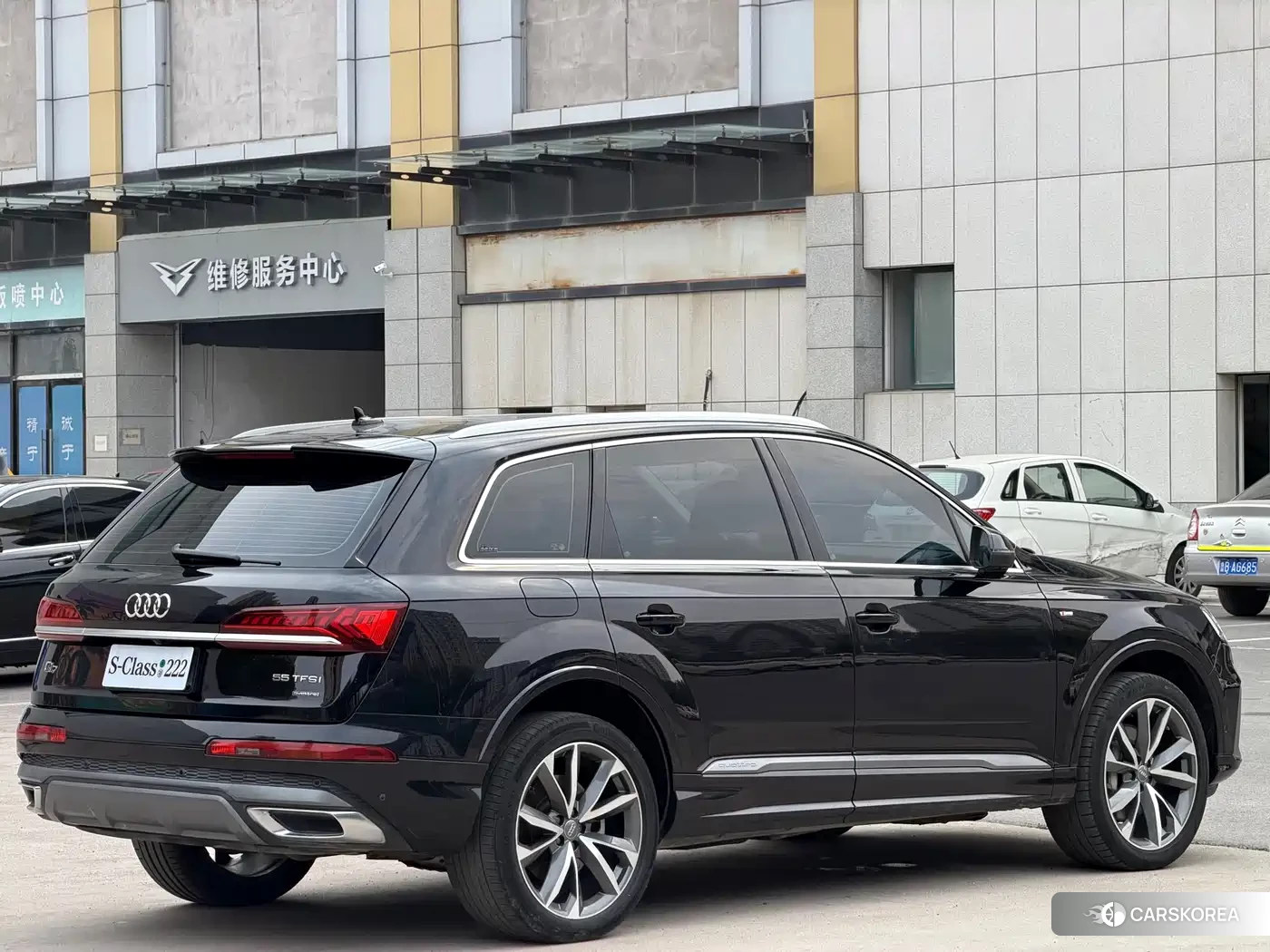 Audi Q7 2020 Черный из Китая, фото 4