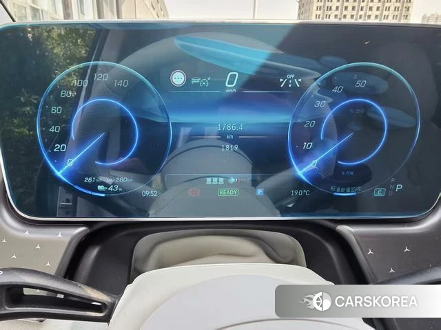 Mercedes-Benz EQE SUV 2026 Белый из Китая, фото 4