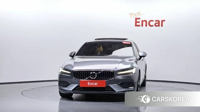 Volvo S60 3rd generation id 4755068 из Кореи 12