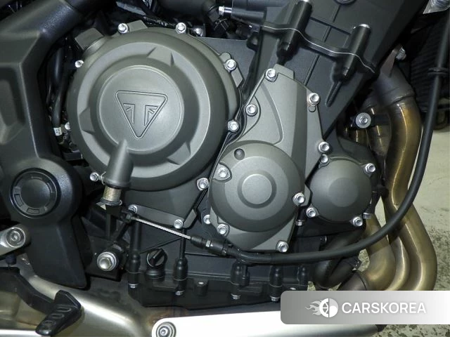 Engine photo