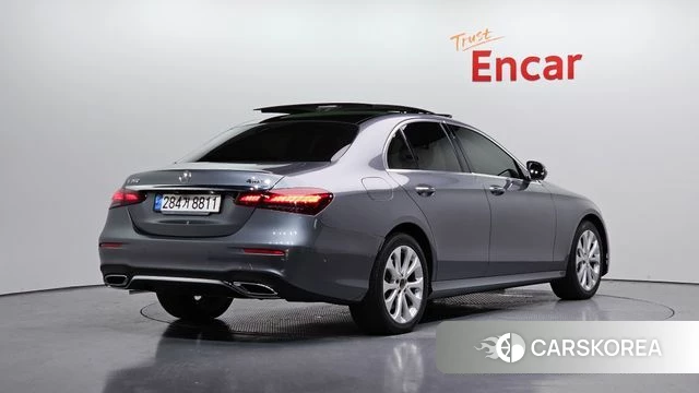 Mercedes-Benz E-Class W213 id 4396394 из Кореи 12