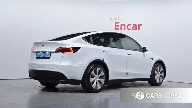 Tesla Model Y id 3909611 из Кореи 12