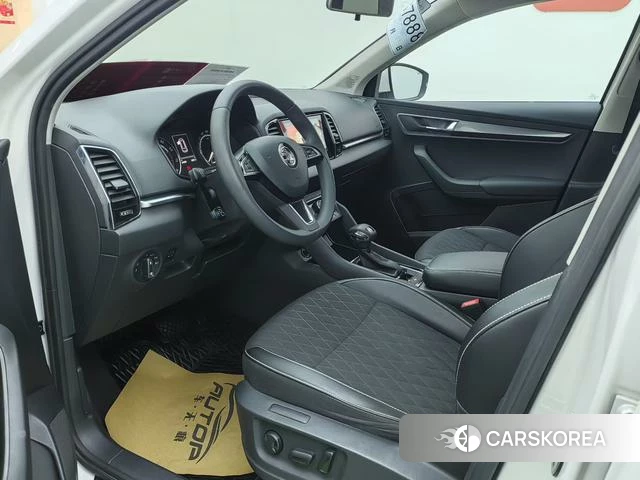 Skoda Krok 2021 Белый из Китая, фото 2