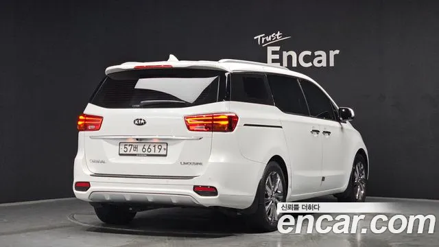 Kia The New Carnival id 2388470 из Кореи 12