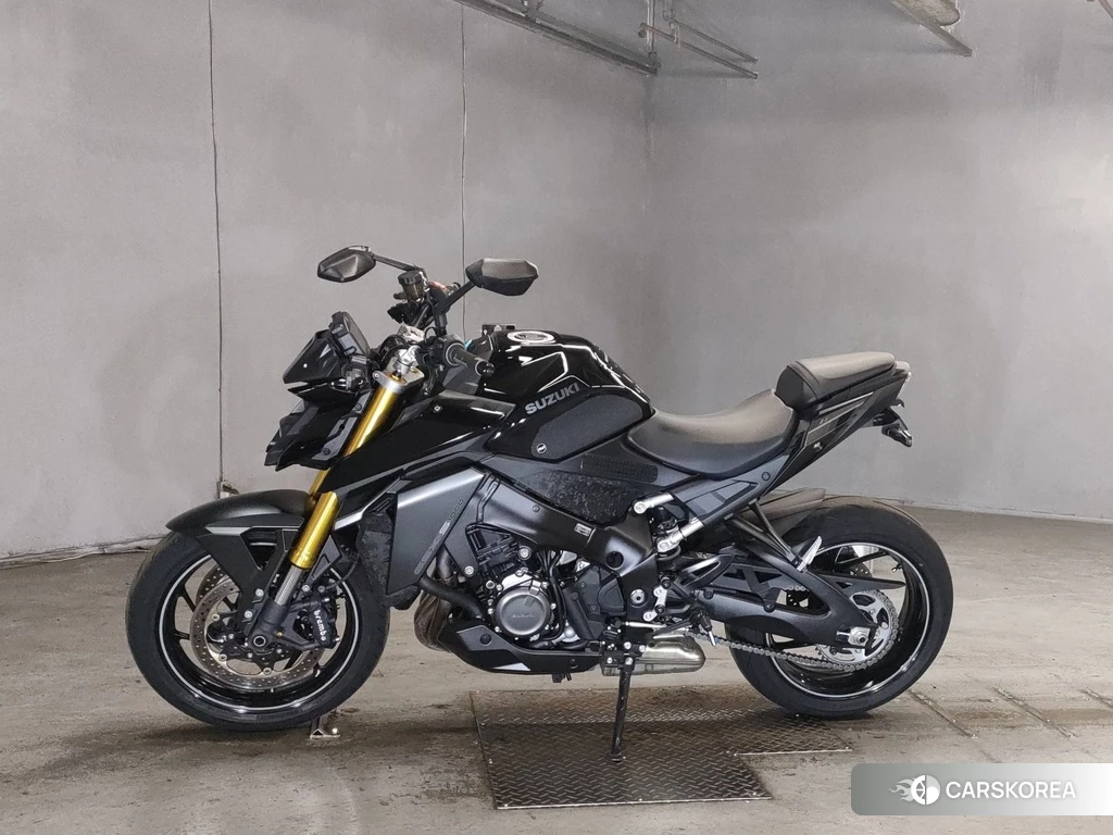 Проданный Suzuki GSX-S1000 2021 из Японии, фото 2