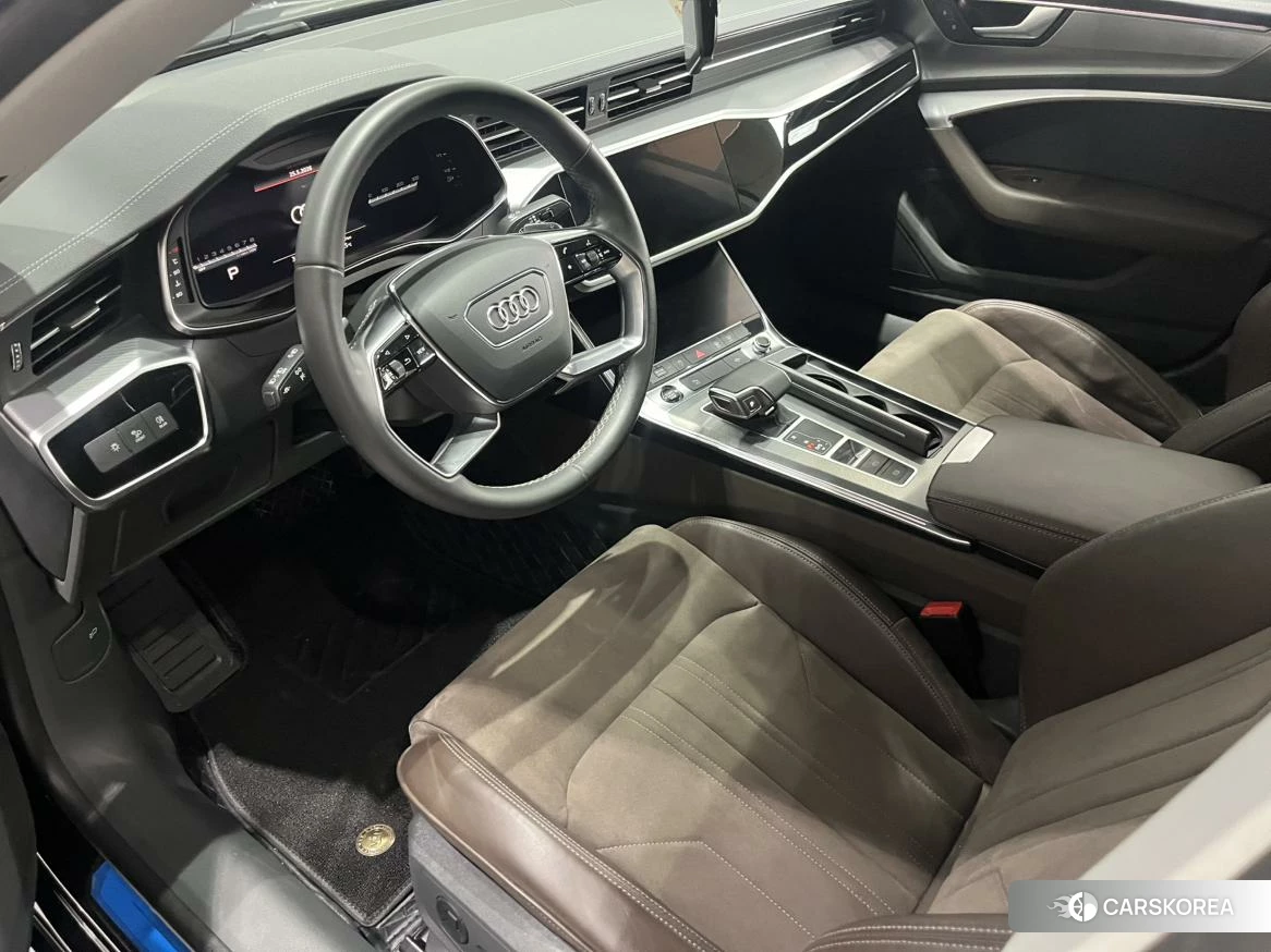 Audi A7L 2023 Черный из Китая, фото 2