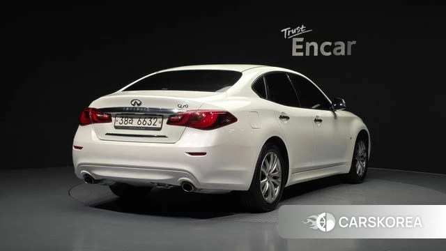 Infiniti Q70 id 3835033 из Кореи 12
