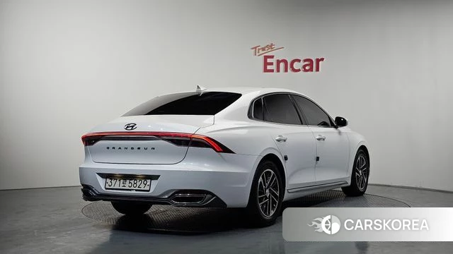 Hyundai The New Grandeur IG id 3923635 из Кореи 12