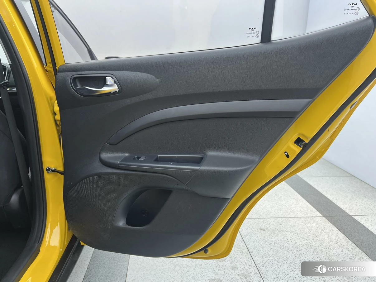 Kia Yi Ran id 4479634 из Китая 9