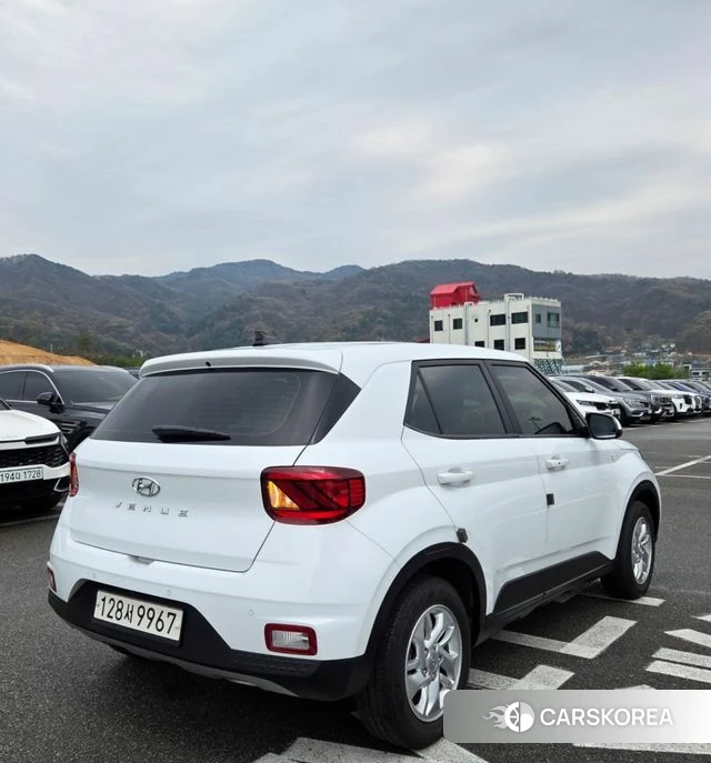 Hyundai Venue id 4224972 из Кореи 7