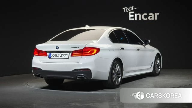 BMW 5 Series (G30) id 3814415 из Кореи 12