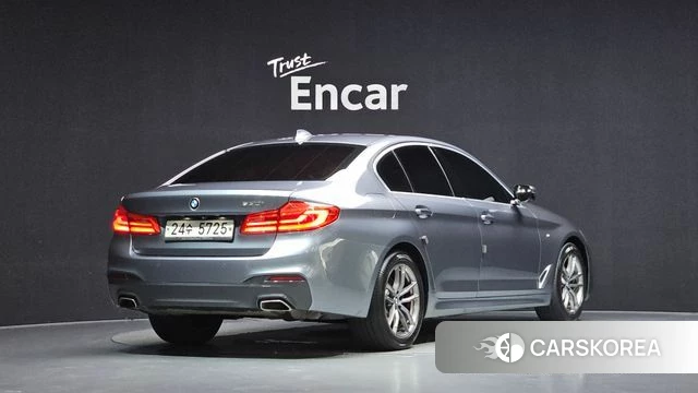 BMW 5 Series (G30) id 4737635 из Кореи 12