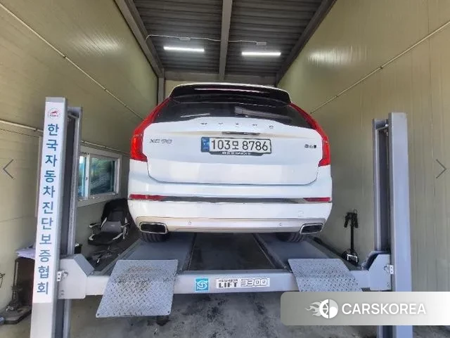 Volvo XC90 second Generation 2021 Белый из Кореи, фото 2