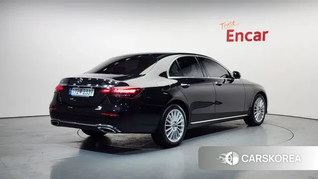 Mercedes-Benz E-Class W213 id 3685614 из Кореи 12