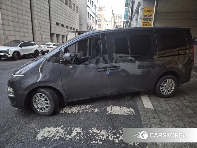 Hyundai Staria id 3654755 из Кореи 7