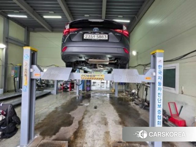 Toyota Prius 4th Generation 2020 Серый из Кореи, фото 2