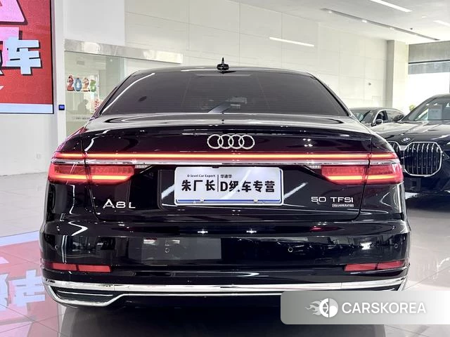 Audi A8 2022 Черный из Китая, фото 2