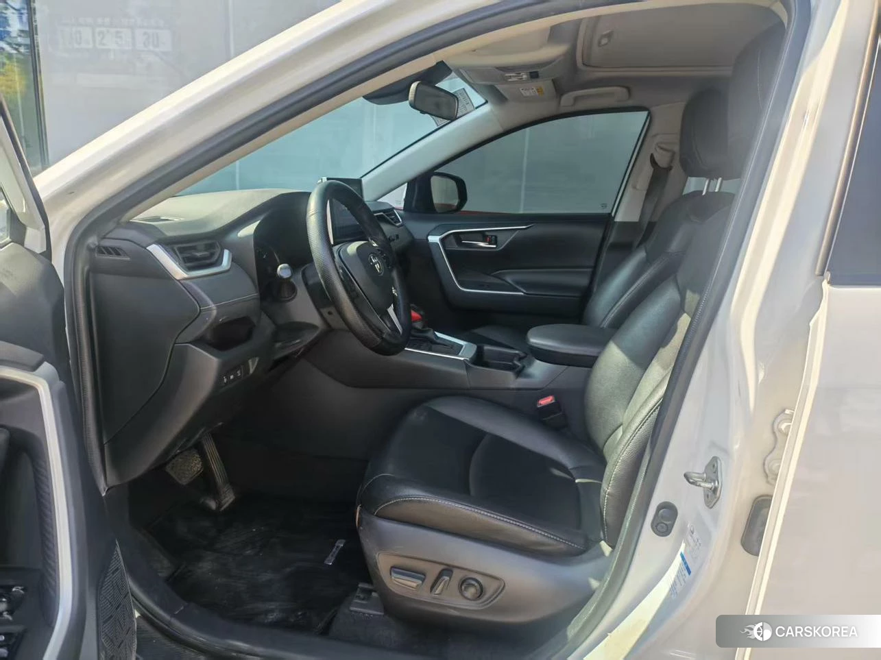 Toyota RAV4 Rongfang 2021 Белый из Китая, фото 3