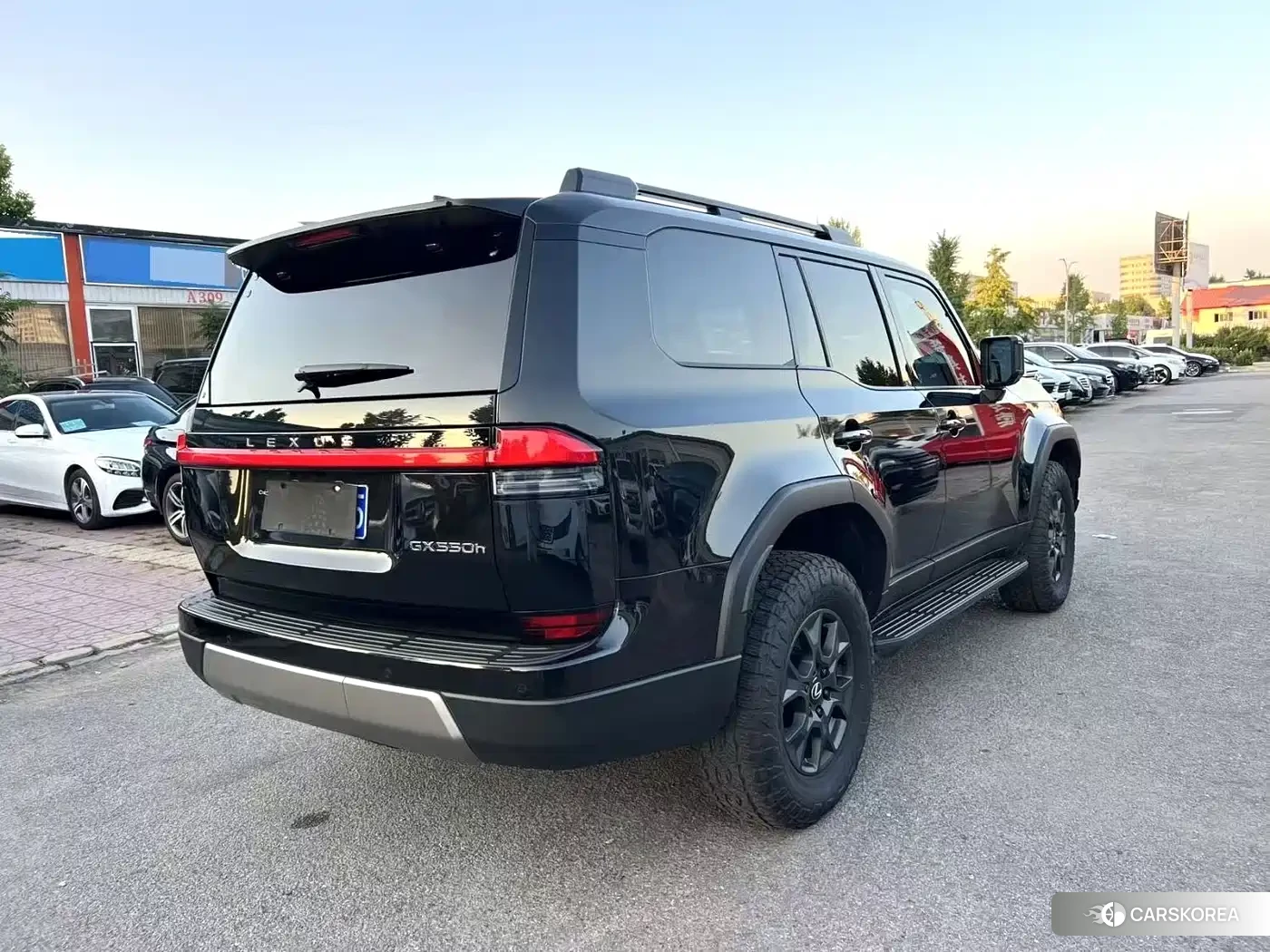 Lexus GX 2026 Черный из Китая, фото 2