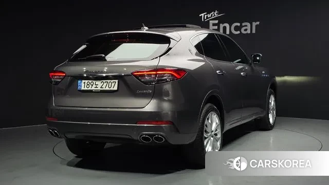 Maserati Levante id 3764381 из Кореи 12