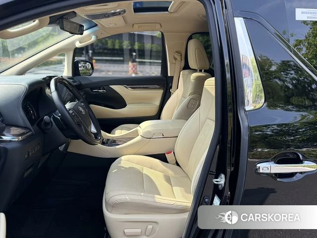 Toyota Elfa id 4307048 из Китая 12