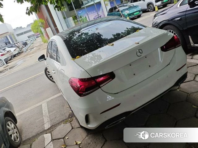 Mercedes-Benz Class A 2021 Белый из Китая, фото 2